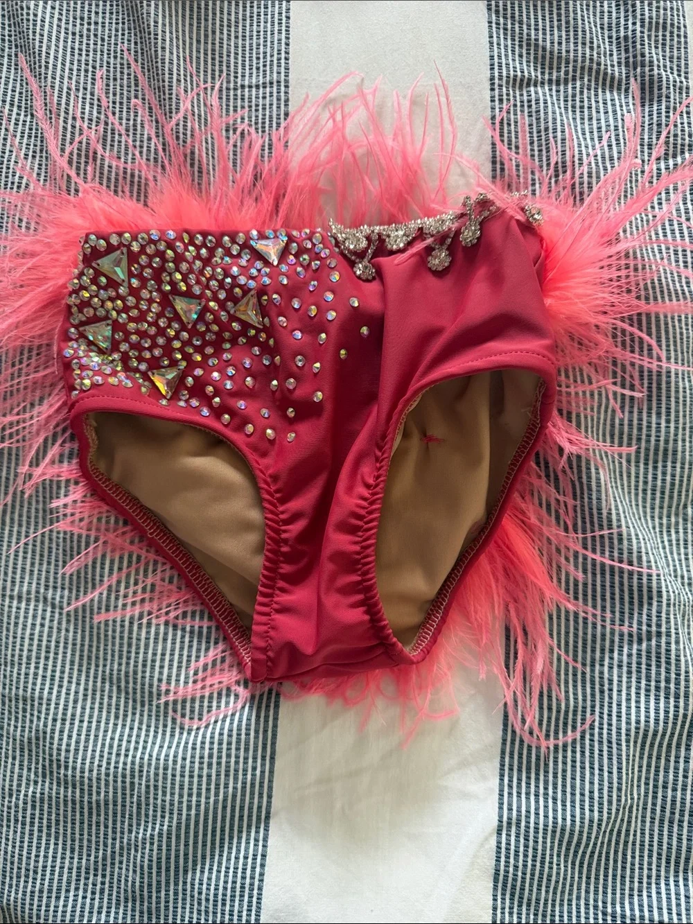 Glamour dance costume  Red feather rhinestone two piece